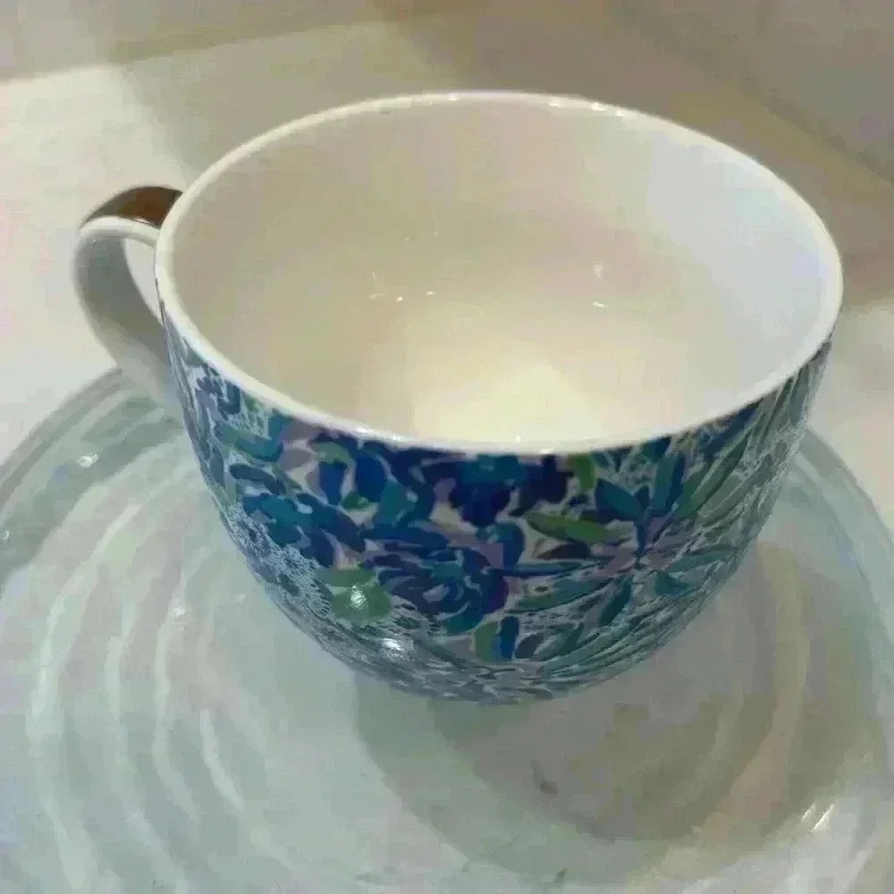 COPY - Lilly Pulitzer Mug Blue Floral Ceramic Gold Handle Coffee Cup Tea Cappuc… - Picture 5 of 10